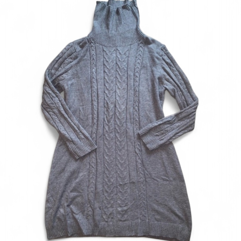 Serra sweater dress cable knit